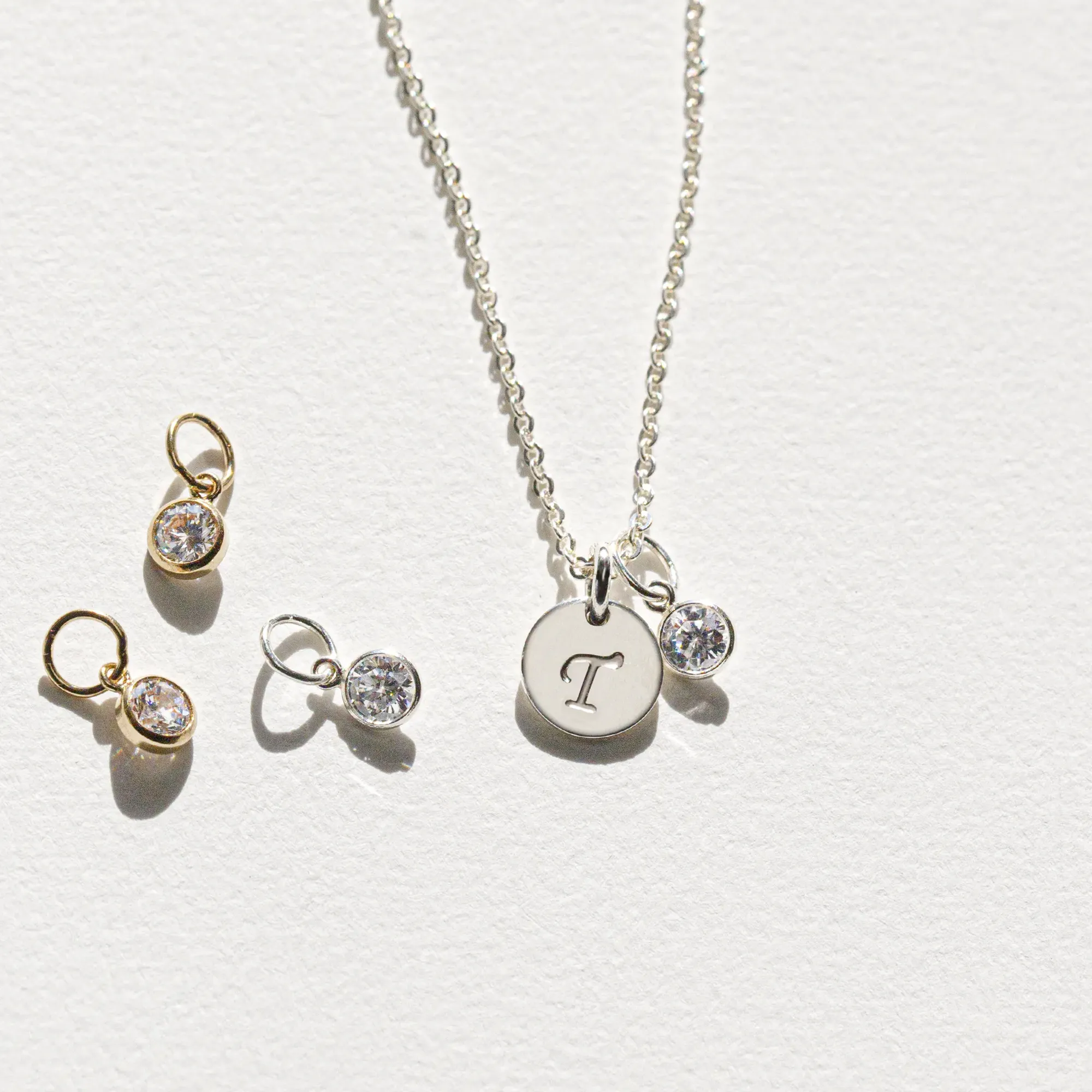 Collier Initiale + Zircon